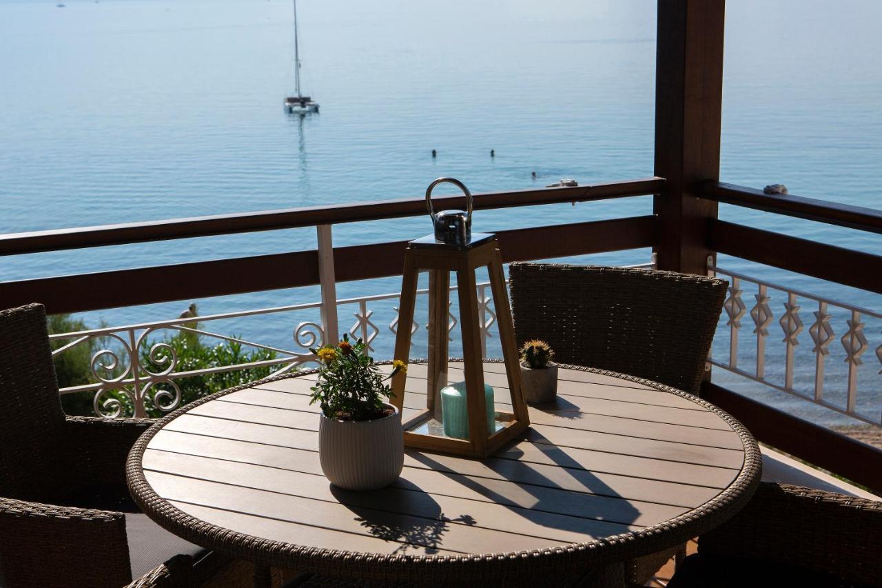 Arokaria Beach House 니키아나 외부 사진